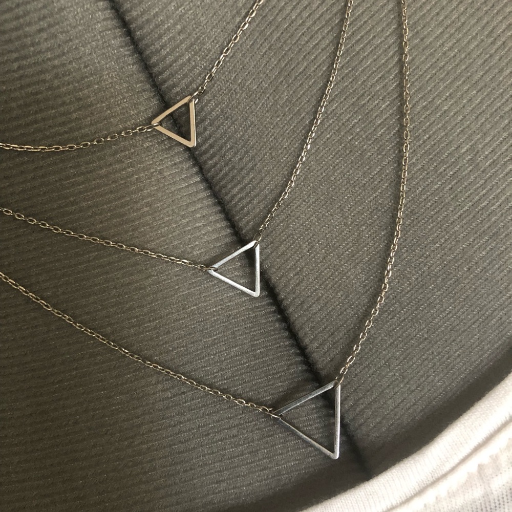 Silver triangles layered necklace